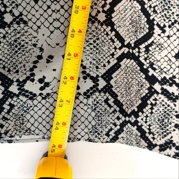 Halogen Sz 1 Snake Print Long-Sleeve Office Midi Wrap Dress - Picture 9 of 12